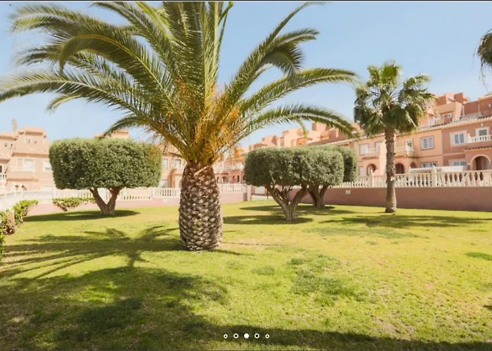 Monte Mar Semesterbostad *